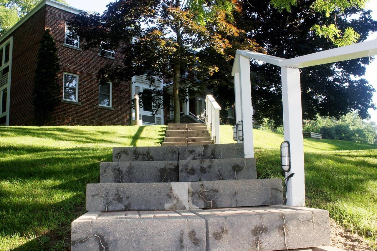 Westover Inn Saint Marys Exterior photo