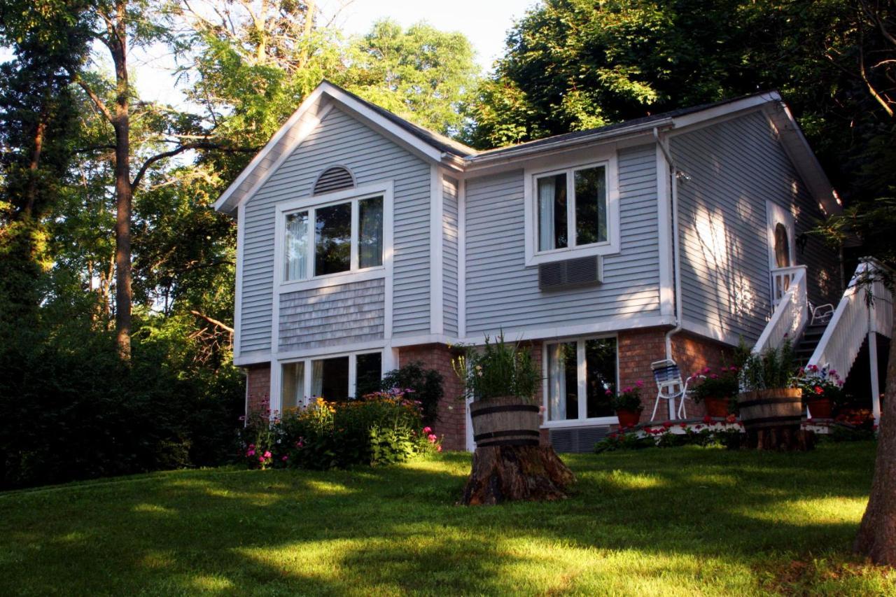 Westover Inn Saint Marys Exterior photo