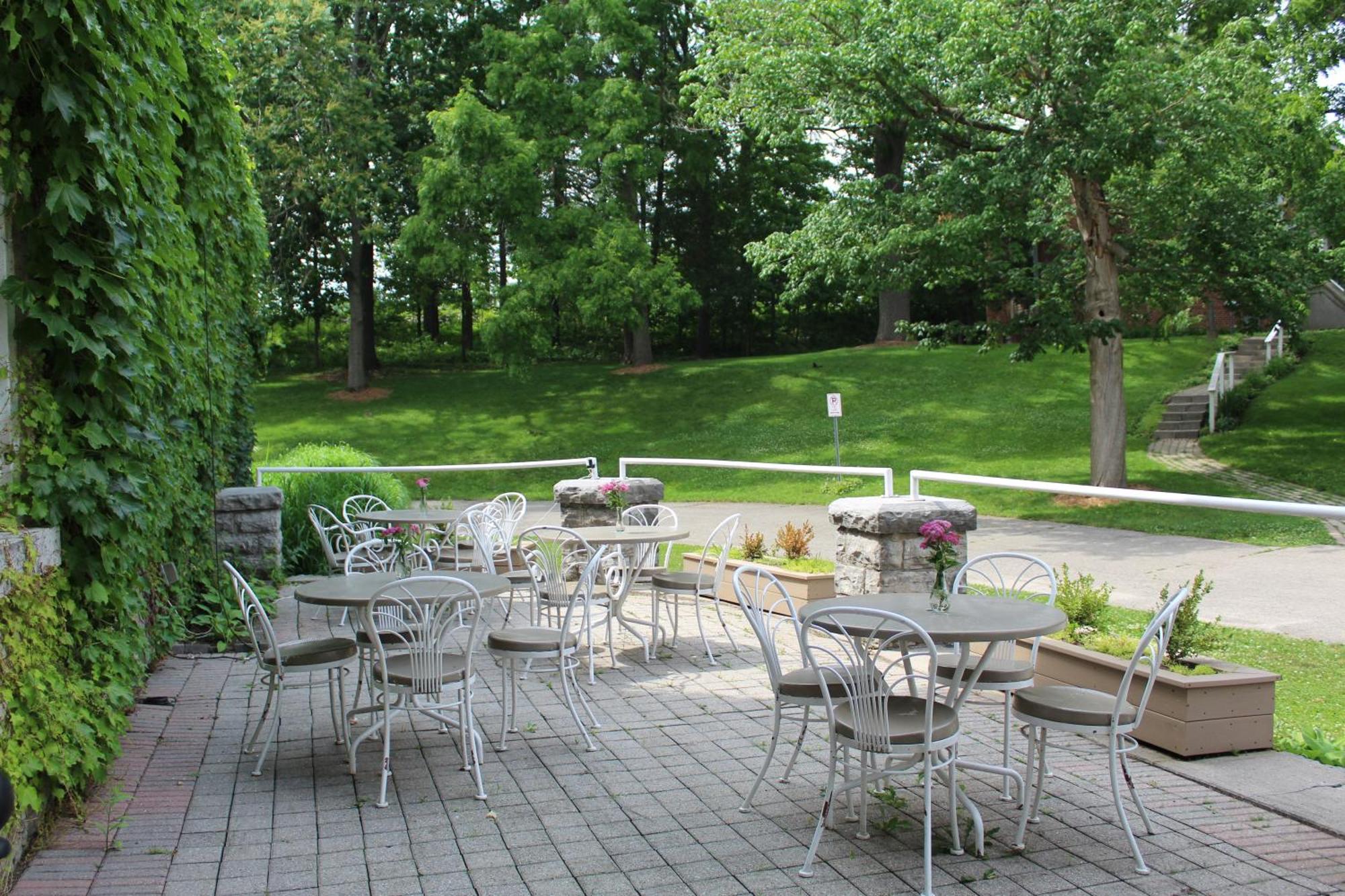 Westover Inn Saint Marys Exterior photo