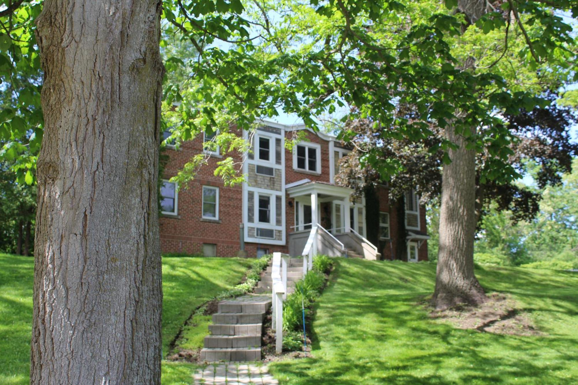 Westover Inn Saint Marys Exterior photo