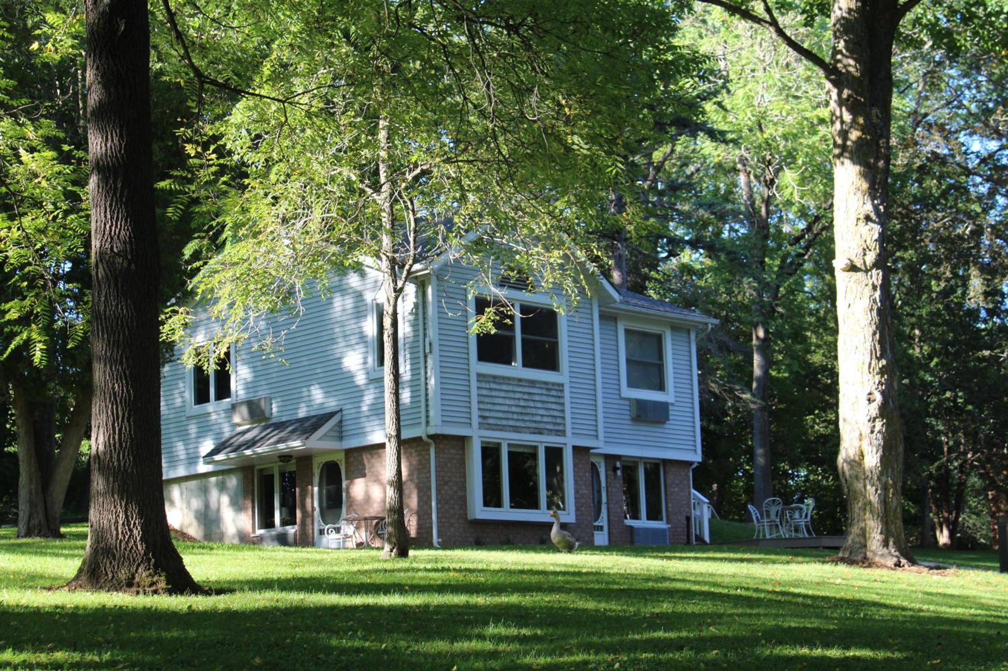 Westover Inn Saint Marys Exterior photo