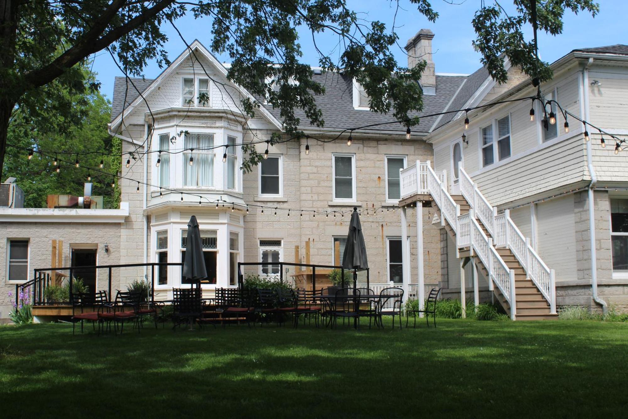 Westover Inn Saint Marys Exterior photo